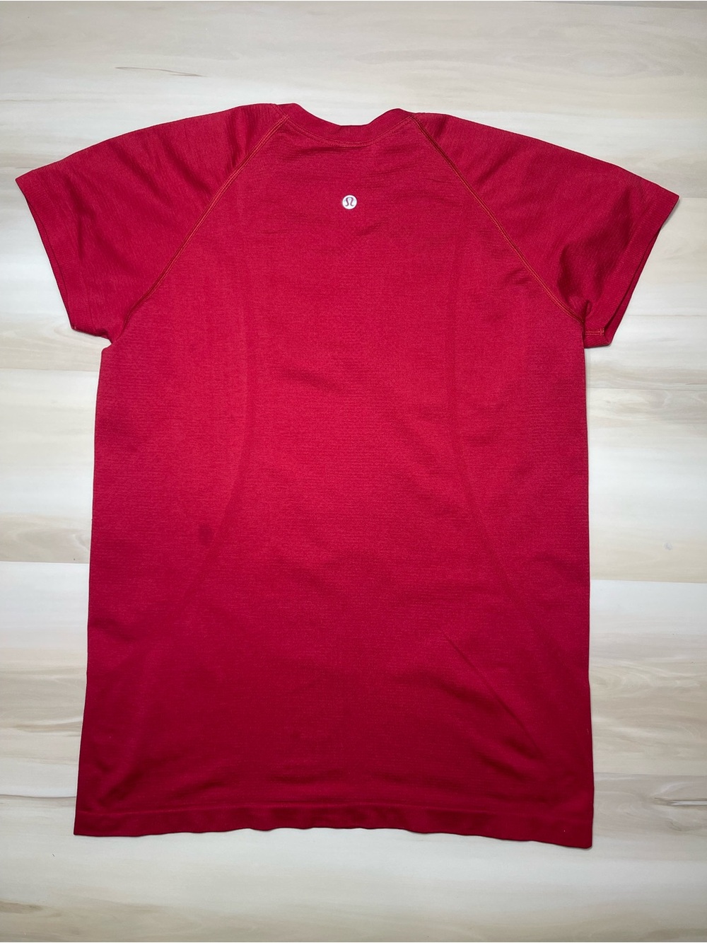 Lululemon Women’s Swiftly Tech Red Short Sleeve 2.0 Top Size *No Tag View Pics*